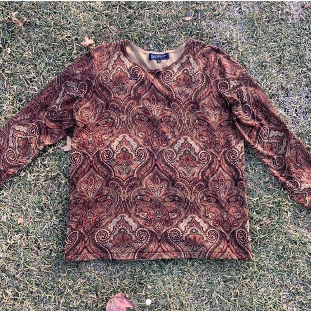 Paisley pattern top